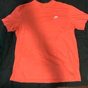 BRAND NEW ‘The Nike Tee’ Orange Short Sleeve Men’s Shirt